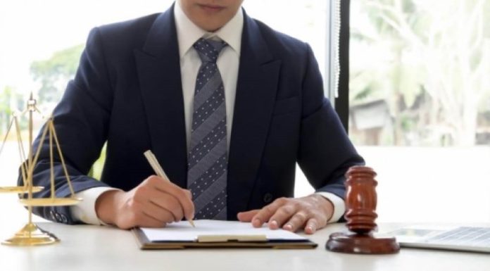 הדרך לשמור על זכויותיכם עם עורך דין מקצועי תביעת תאונת עבודה