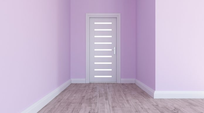 התקנת דלתות