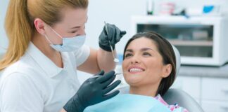 רופא שיניים כירורג במרכז: הבחירה הנכונה לבריאות השיניים שלך